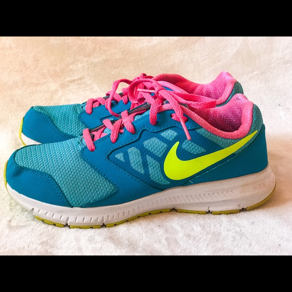 Nike Downshifters!